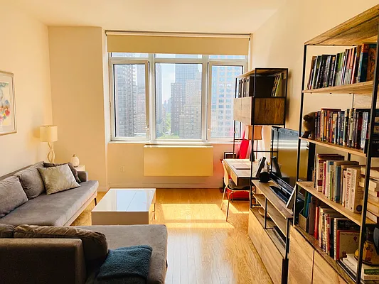 Rented by Corcoran | media 1
