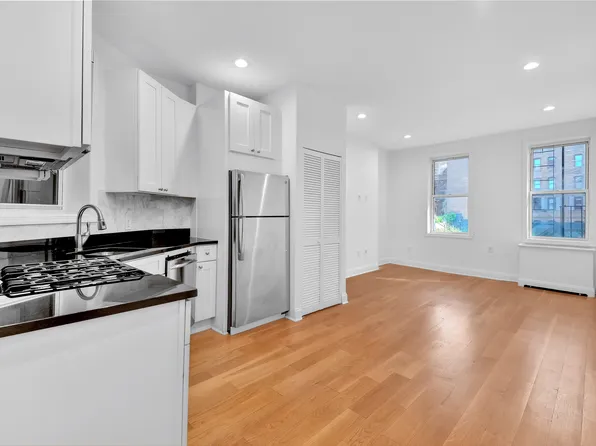 34 East 4th Street image 1 of 4
