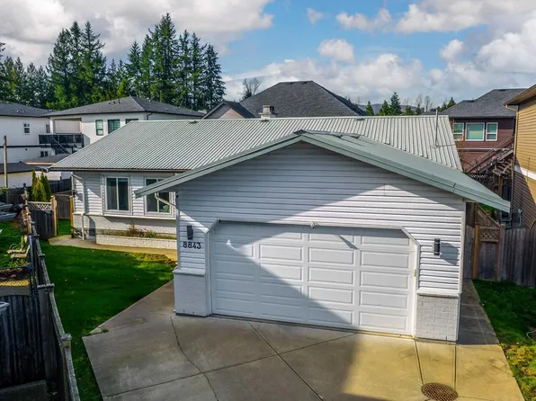 8843 Wooler Ter, Mission, BC V4S 0B9