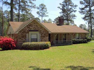 1128 Buck Cir, Summit, MS 39666