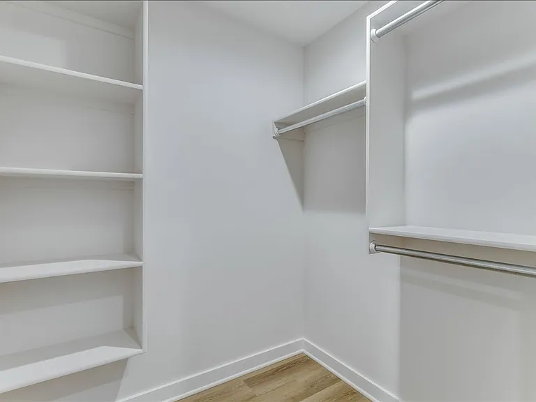 5069 N Vassar St — Photo 12
