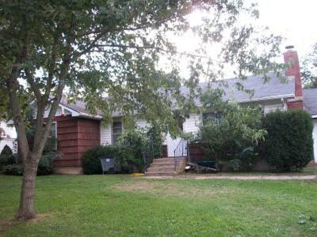 1st image of 419 Brentwood Ave