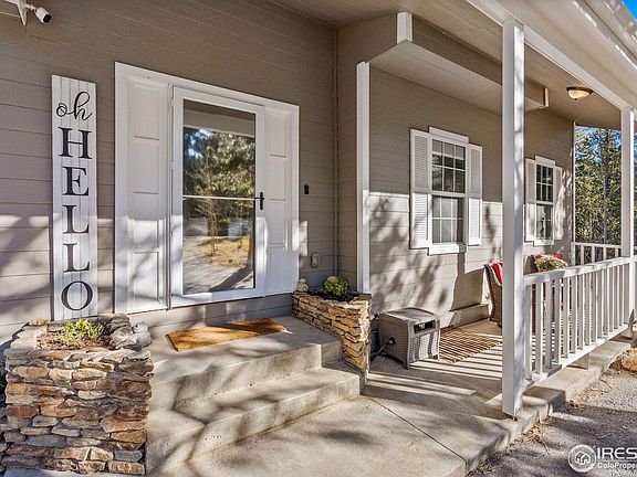 3rd image of 459 Aspen Ln