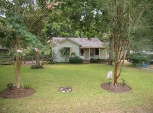 904 Avenue A, Sweeny, TX 77480