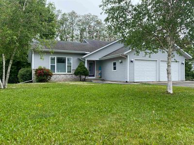 102 Dexter Dr, Cambria, WI, 53923