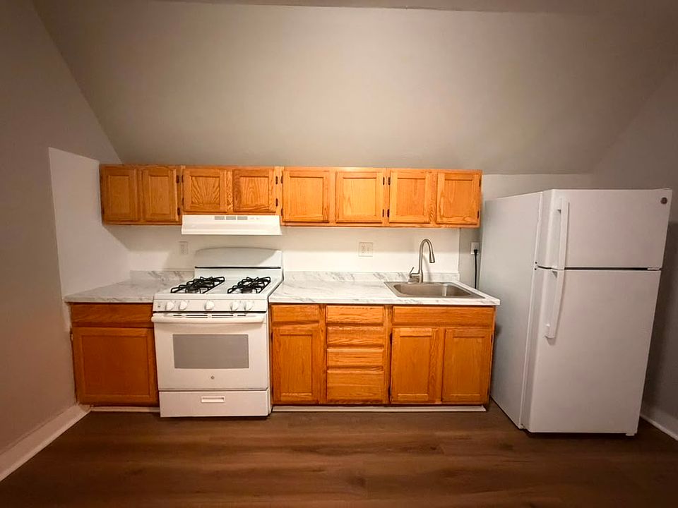 1st image of 24 Shelter St #2A