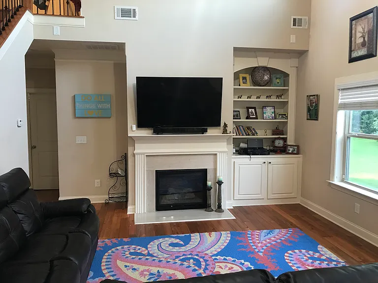 2545 Manor Vw — Photo 6