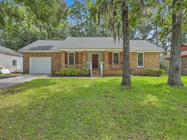 217 Beverly Dr, Ladson, SC 29456