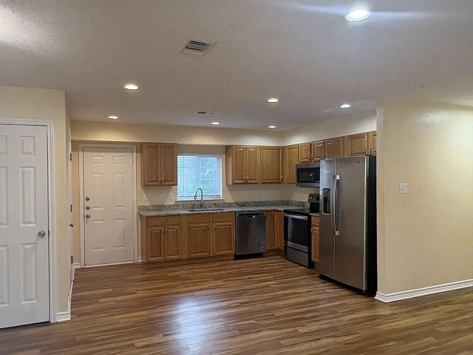 7247 Rimwood