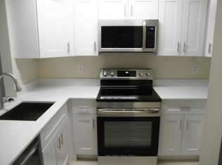 (Undisclosed Address), West Palm Beach, FL 33406