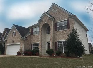 6231 Castlecove Rd, Charlotte, NC 28278