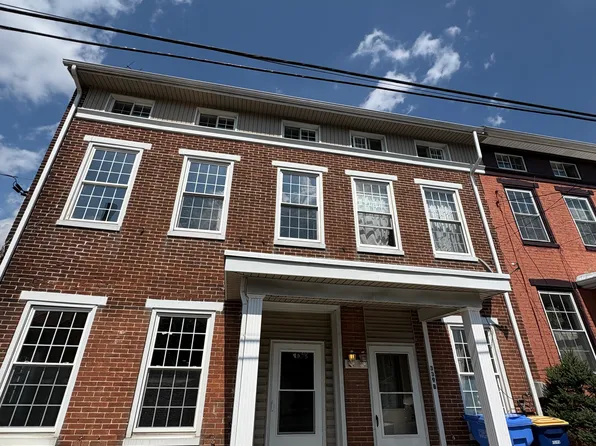 339 Old Stone House Rd S, Boiling Springs, PA 17007