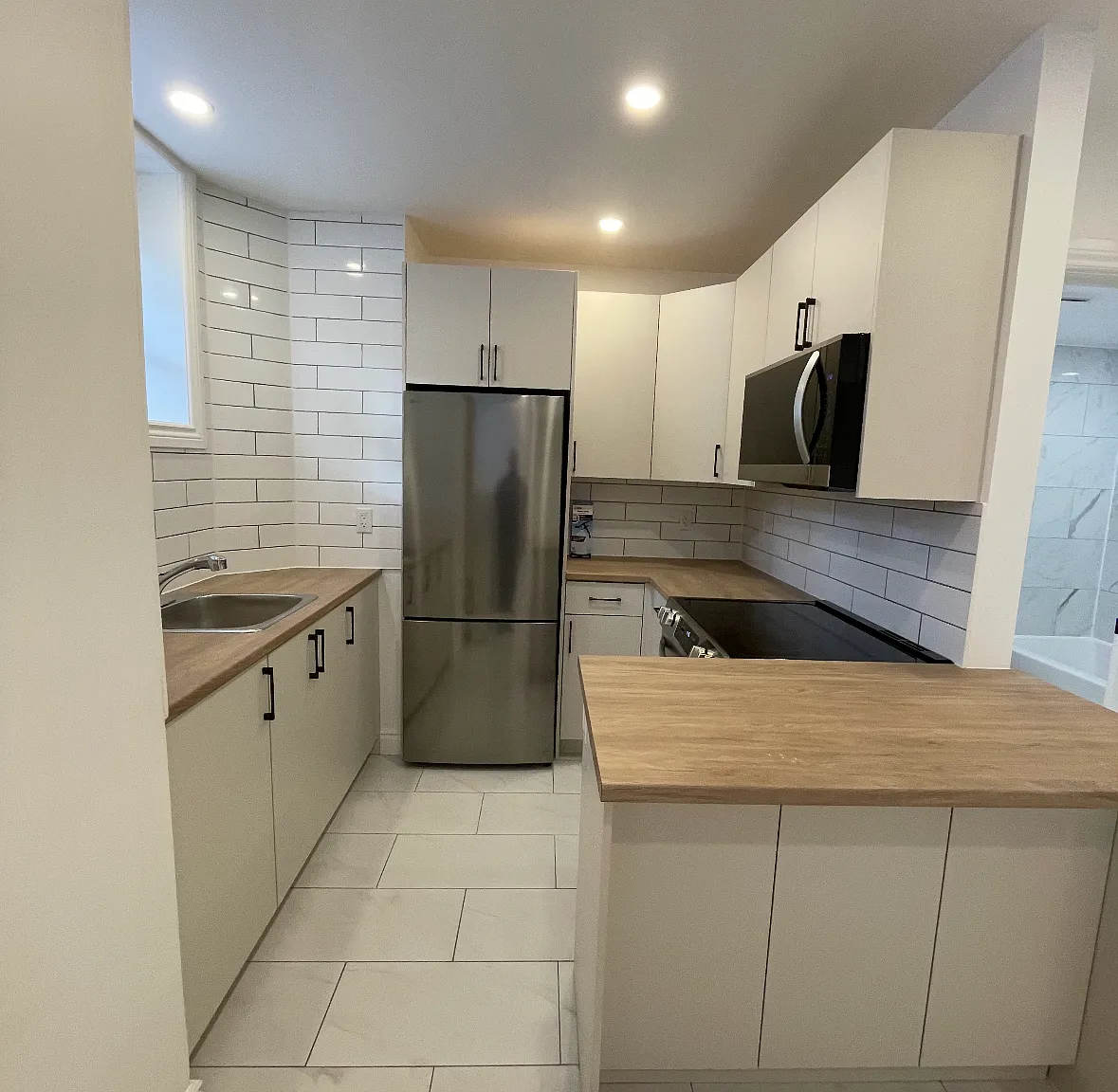 Studio, 300 sqft, $1,395 — Photo 2