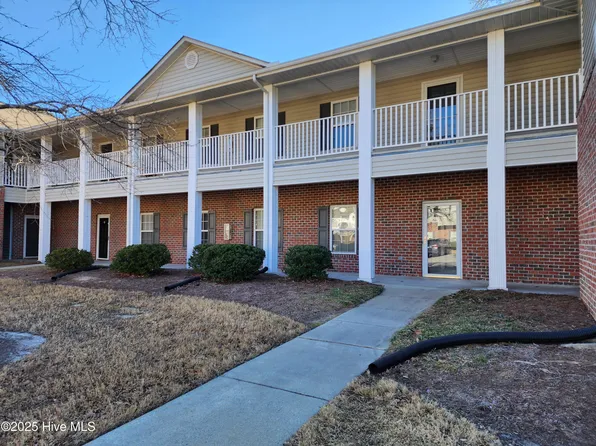 2227 Locksley Woods Drive #C, Greenville, NC 27858