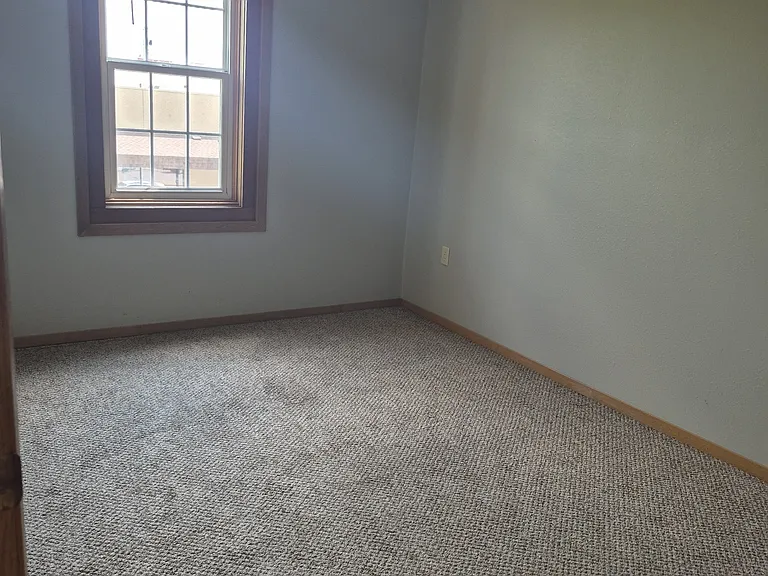 154 S Central Ave #1 — Photo 6