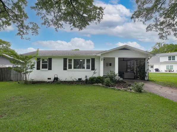 130 Vann Cir, Trussville, AL 35173