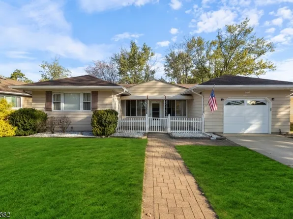 26 Fort De France Ave, Berkeley Twp., NJ 08757