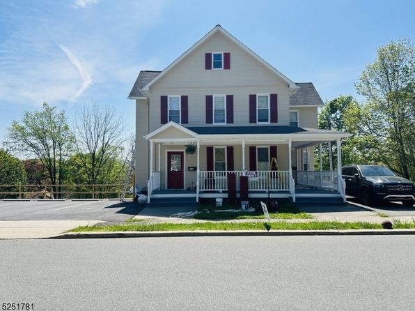 48 Unionville Ave #A