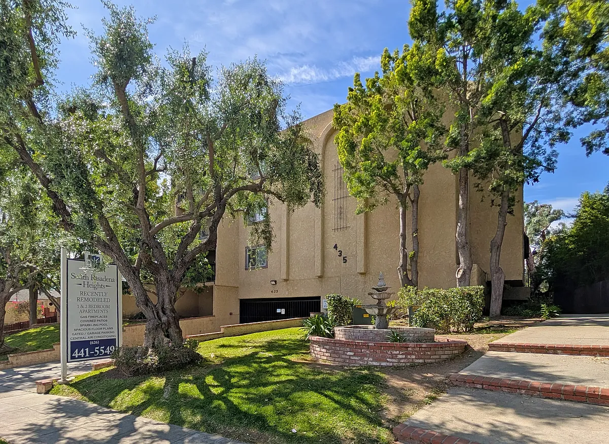 Building Photo - South Pasadena Heights