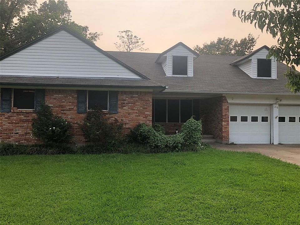 1st image of 1216 Grant Dr