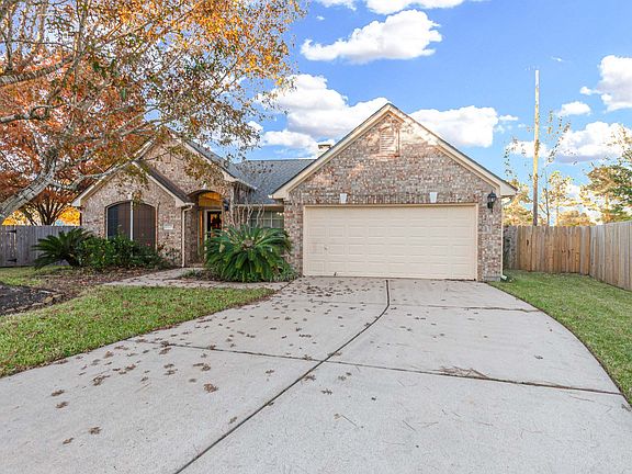 2nd image of 3803 Balmoral Ln