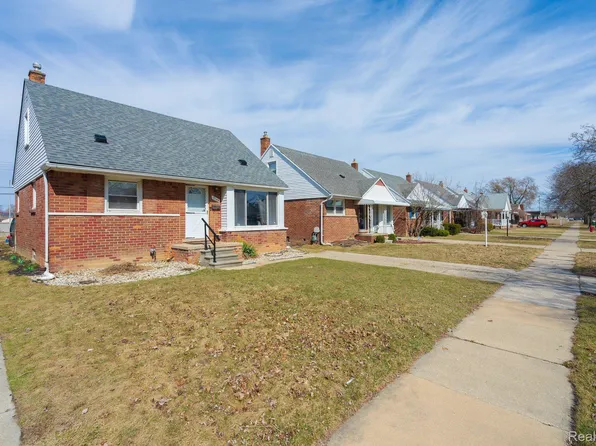 13144 Orange St, Southgate, MI 48195