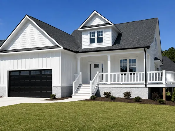 102 N River Club Drive, Beaufort, NC 28516
