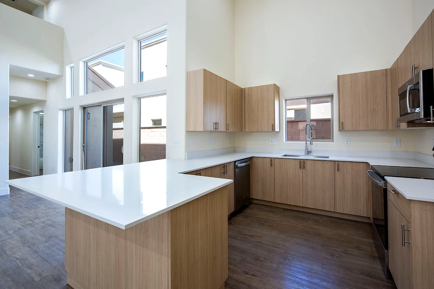 1030 North Fremont Avenue - 1 — Photo 4