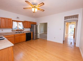 831 N Main St, Washington, PA