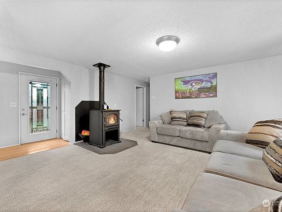 5th image of 1122 150th Place NW
