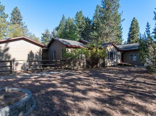 60195 Navajo Rd, Bend, OR 97702