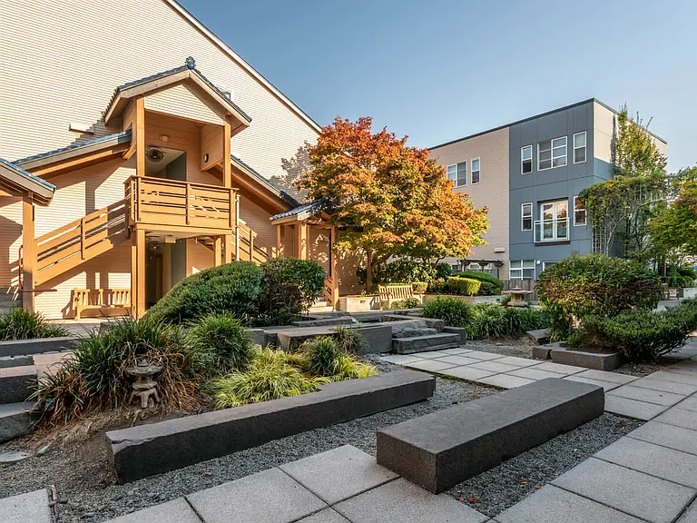 Private Courtyard