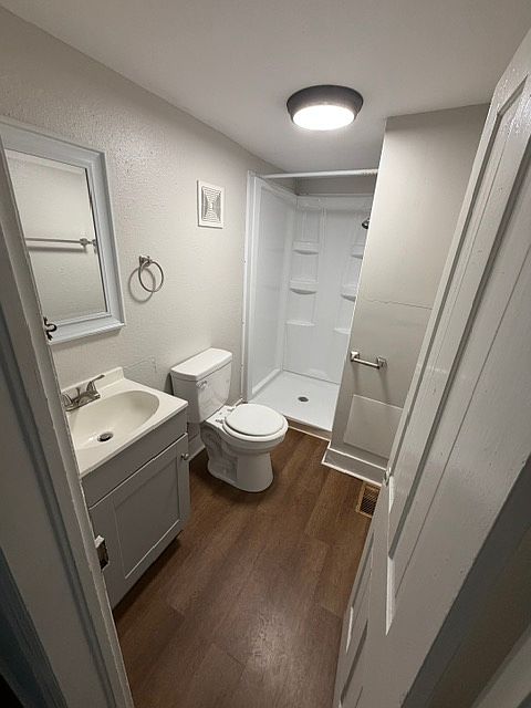 1st image of 308 Jackson St
