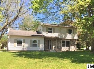 6759 Coachman Dr, Jackson, MI 49201