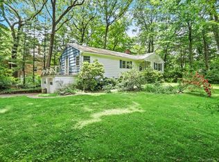 19 Valley View Rd, Norwalk, CT 06851