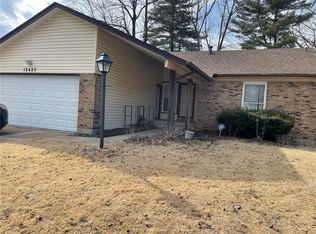 12425 Jerries Ln, Florissant, MO