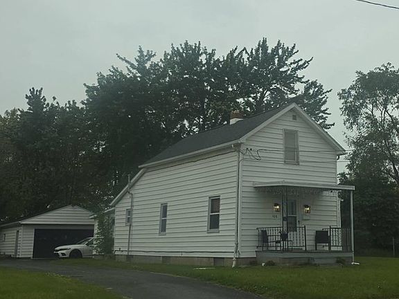 2nd image of 108 E Robb Ave
