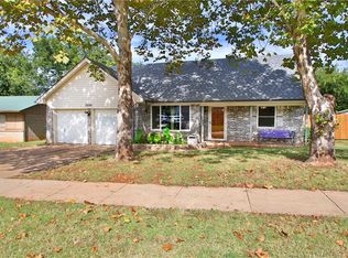 2804 Wanetta Ave, Edmond, OK 73013