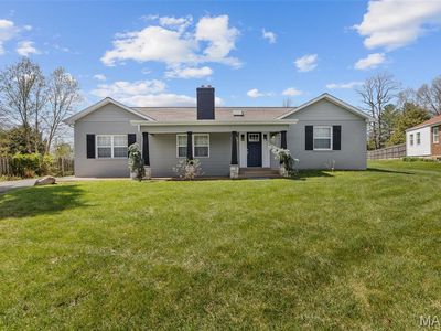 3951 S Lindbergh Blvd, Saint Louis, MO, 63127