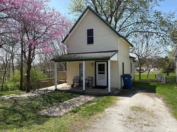 312 S Sheets St, Oxford, IN 47971