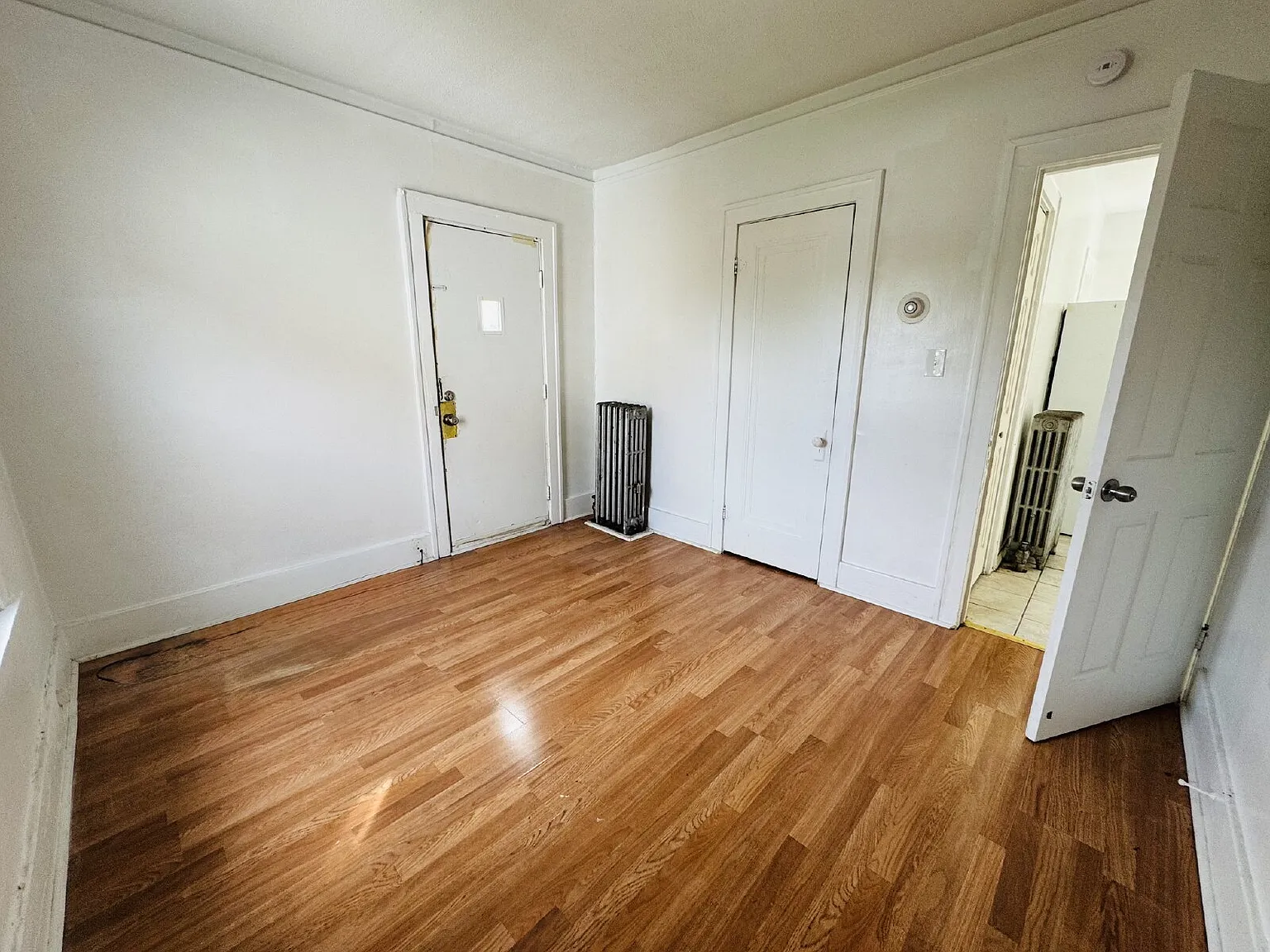 2 bed, 1.0 bath, 600 sqft, $925 — Photo 2
