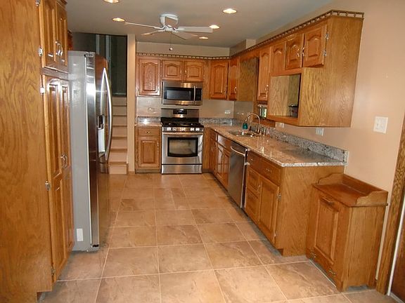 4th image of 9915 Avenida Del Norte St