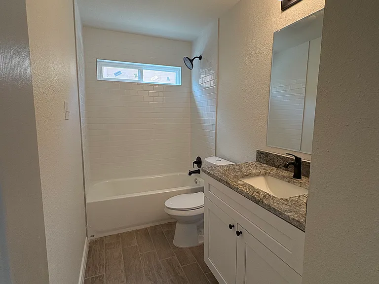 126 Garden Crest Cir — Photo 10