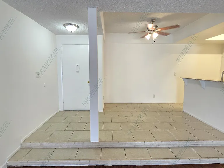 810 S Kingsley Dr #206 — Photo 4