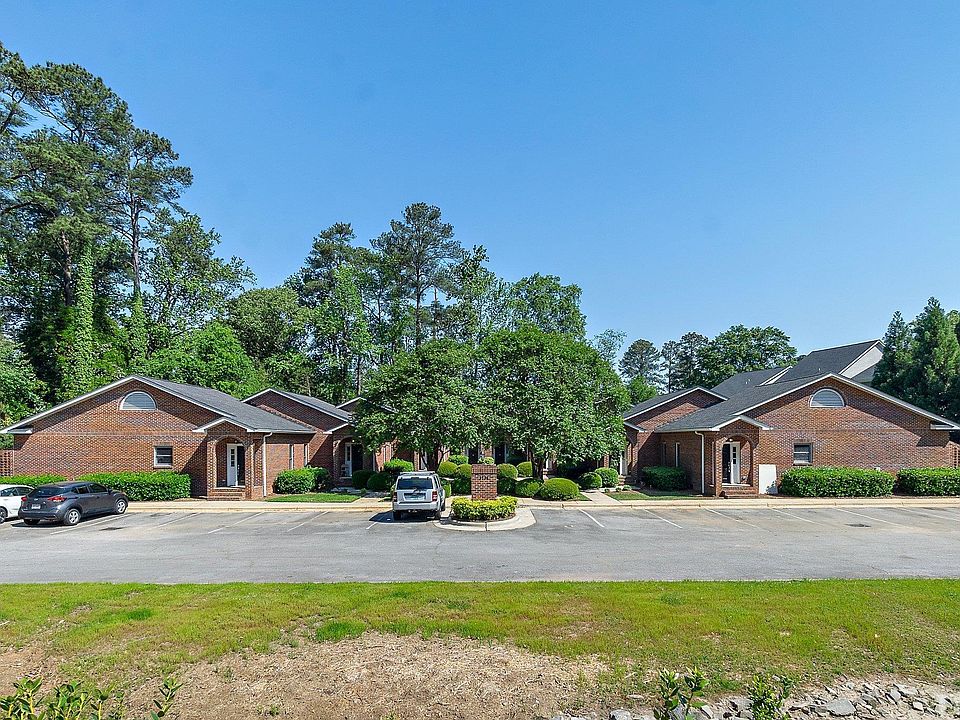 5306 Western Boulevard 103 104 105 106 107 10110210, Raleigh, NC