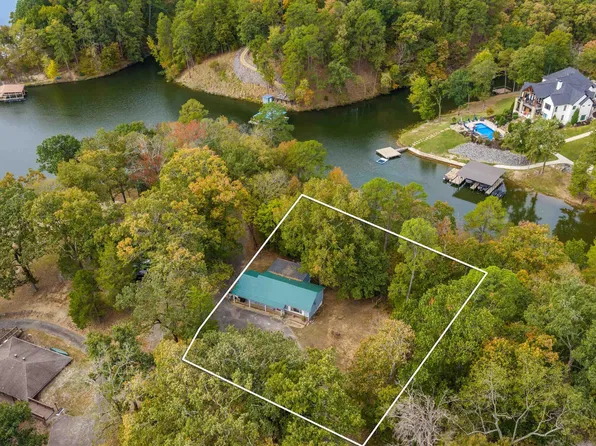 (undisclosed Address), Hot Springs National Park, AR 71901