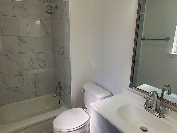 4th image of 2234 Sussex Dr