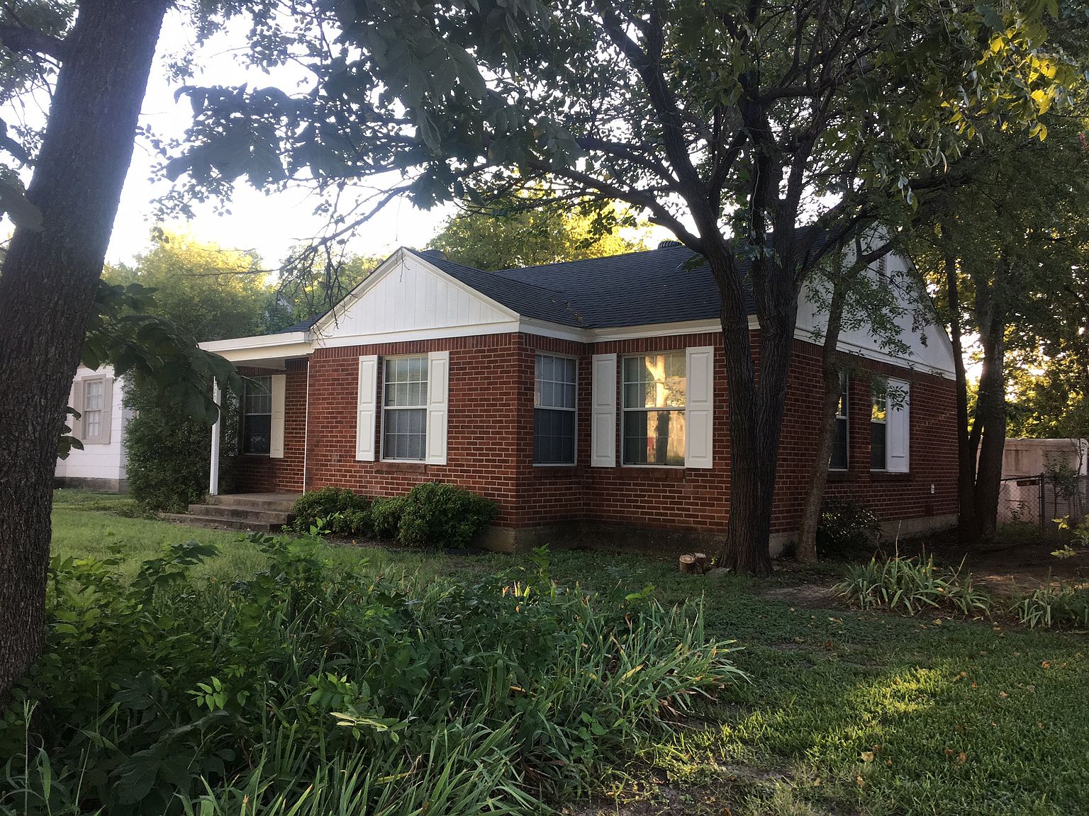 3204 Forest Park Blvd, Fort Worth, TX 76110 Zillow
