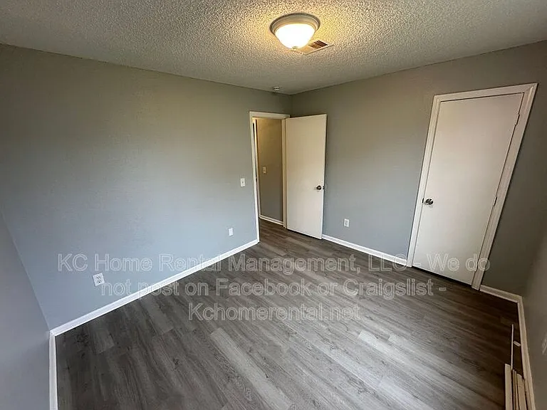 818 Rosewood St #B — Photo 21