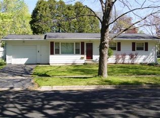 5102 Manor Cross, Madison, WI 53711